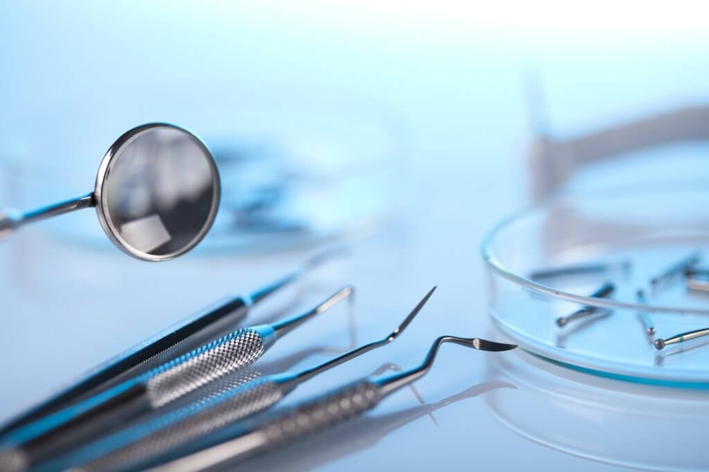 who offers the best cosmetic dentist long island?